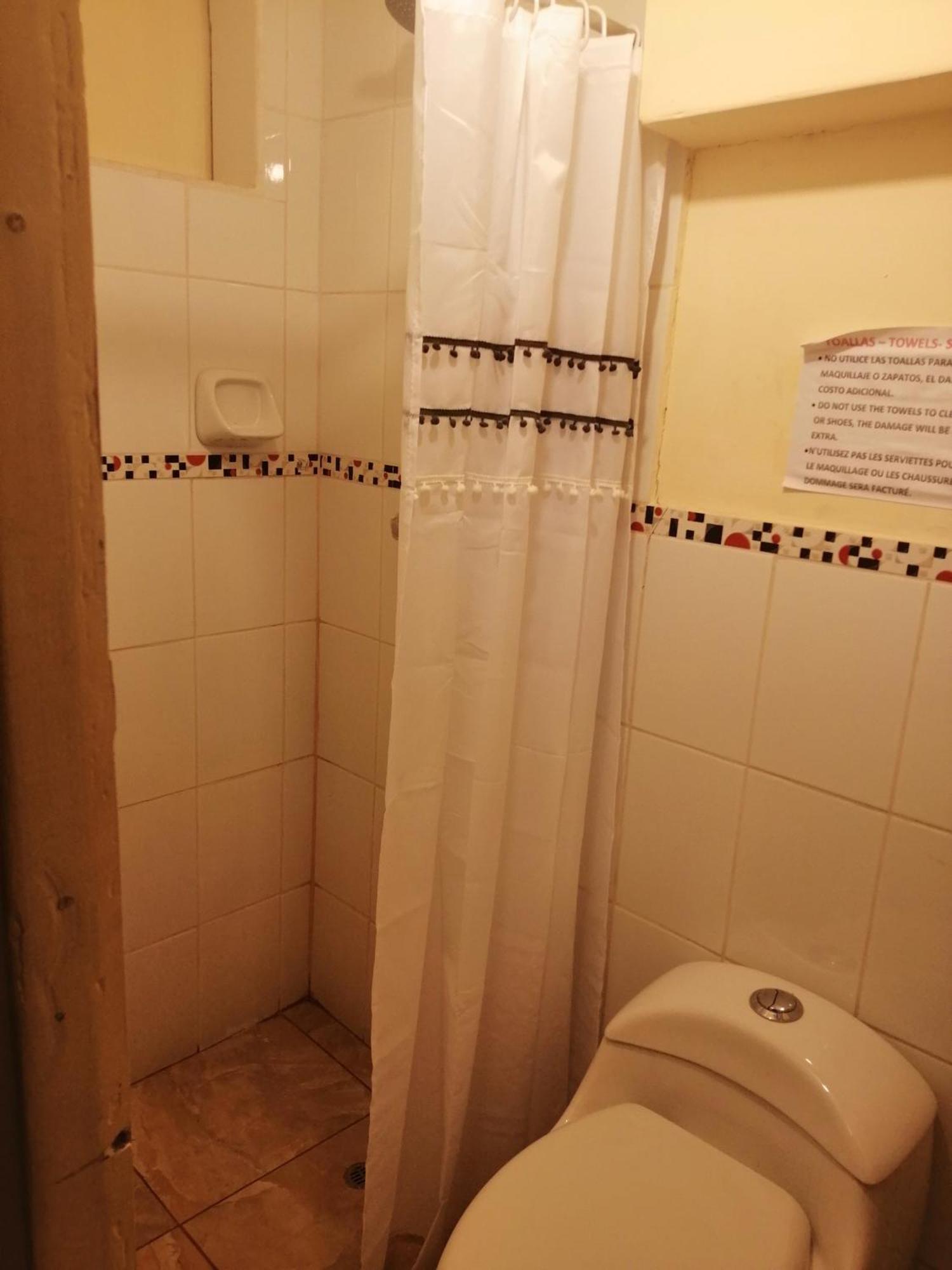 Naty'S Guest House กุสโก ภายนอก รูปภาพ